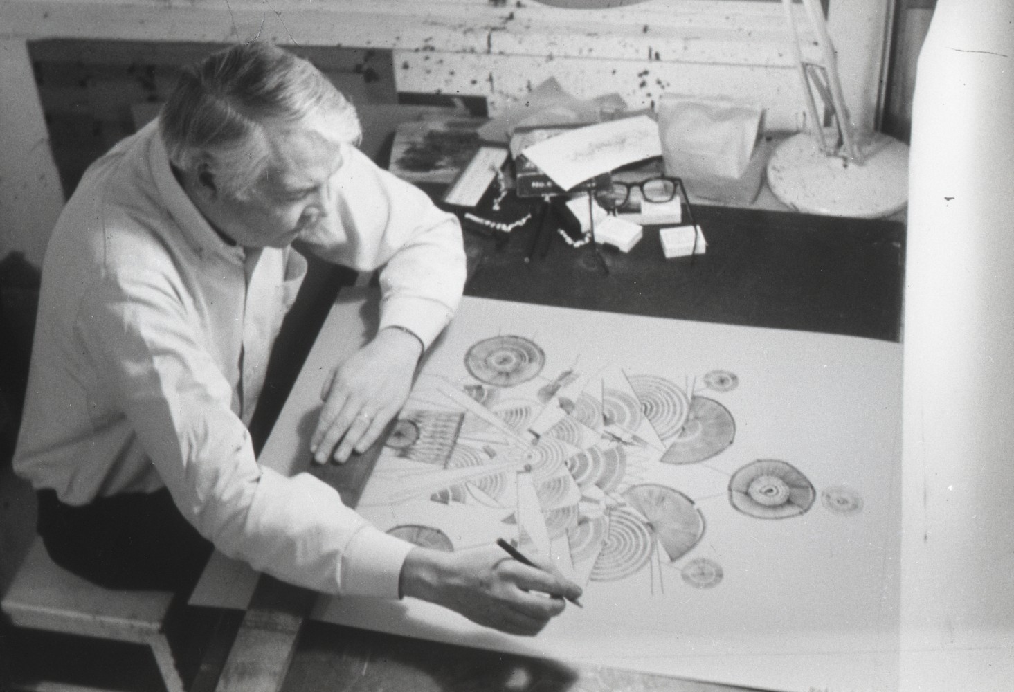 Mullican at the Tamarind Lithograph Workshop, 1964
