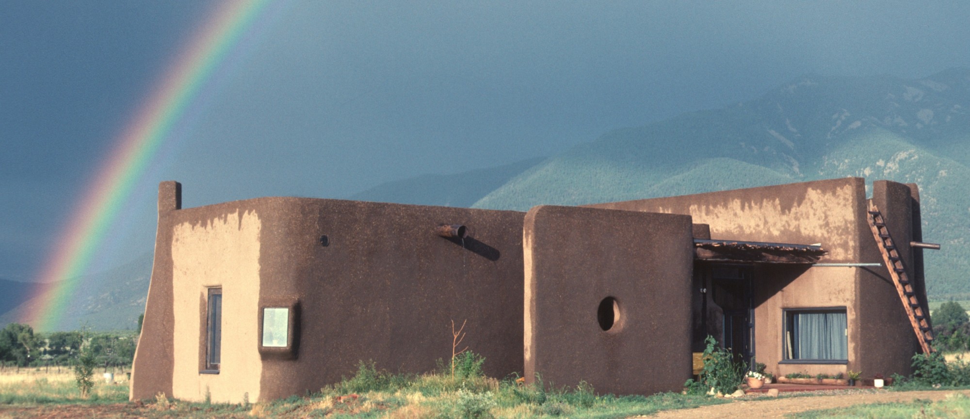 Hurtado and Mullican's home in Taos, New Mexico